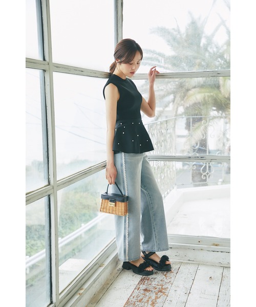 tocco closet(トッコ クローゼット)の「【S・Mサイズ展開】レースラインストレートデニムパンツ(デニムパンツ・レディース・ホワイト/サックスブルー・S/M)」の10枚目の写真