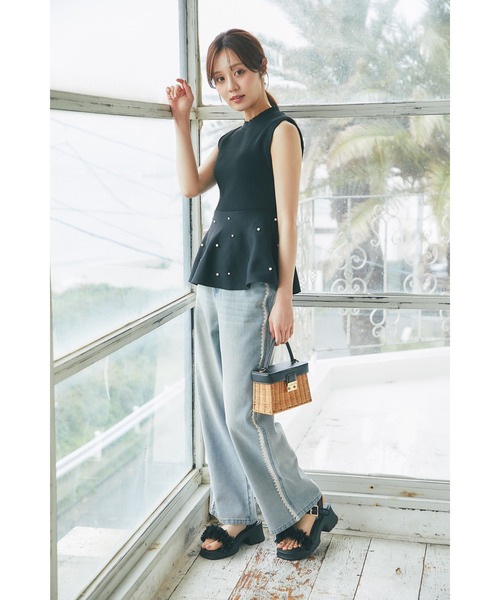 tocco closet(トッコ クローゼット)の「【S・Mサイズ展開】レースラインストレートデニムパンツ(デニムパンツ・レディース・ホワイト/サックスブルー・S/M)」の12枚目の写真
