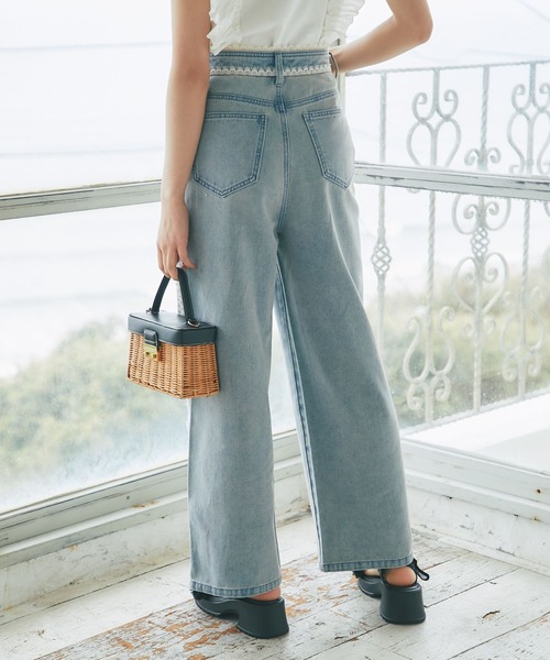 tocco closet(トッコ クローゼット)の「【S・Mサイズ展開】レースラインストレートデニムパンツ(デニムパンツ・レディース・ホワイト/サックスブルー・S/M)」の22枚目の写真