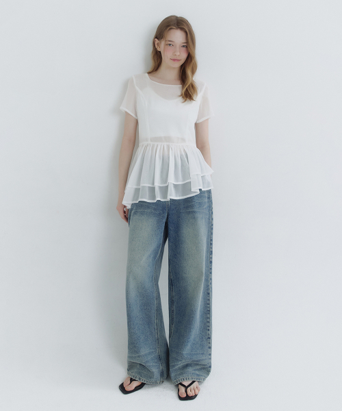 MICANE(ミケーネ)の「エリラショーツスリーブティアードブラウス-タイセットアップ(シャツ/ブラウス・レディース・ブラック/アイボリー・SMALL/MEDIUM/LARGE/X-LARGE)」の5枚目の写真