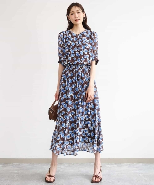 MK MICHEL KLEIN（エムケーミッシェルクラン）の「[洗える]アートフラワープリント シフォンブラウス（シャツ/ブラウス・レディース・ブラウン/ネイビー・38）」の5枚目の写真