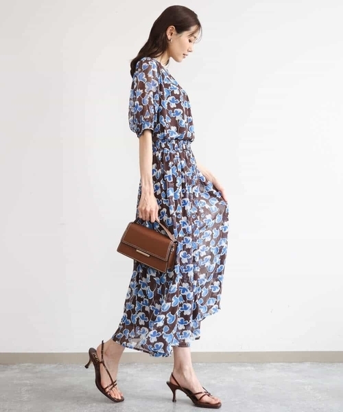 MK MICHEL KLEIN（エムケーミッシェルクラン）の「[洗える]アートフラワープリント シフォンブラウス（シャツ/ブラウス・レディース・ブラウン/ネイビー・38）」の7枚目の写真