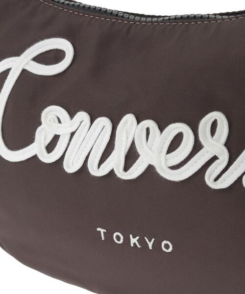CONVERSE(コンバース)の「【CONVERSE TOKYO】<UNISEX> スピンドル / ショルダーバッグ / SPINDLE LOGO MOON SHOULDER BAG(ショルダーバッグ・レディース・ライトグレー/ブラウン/ブラック・FREE)」の13枚目の写真