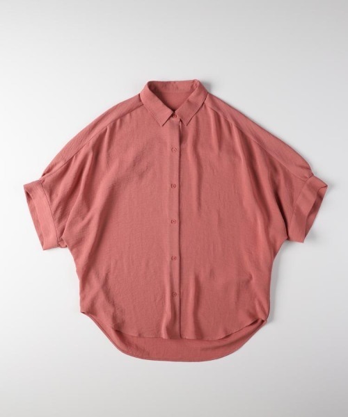 Right-on(ライトオン)の「HONEYSUCKLE ROSE(ハニーサックルローズ)ハーフスリーブドレープシャツ(シャツ/ブラウス・レディース・ブラウン/ブラック/ライトベージュ/オレンジ・M/L/S)」の4枚目の写真