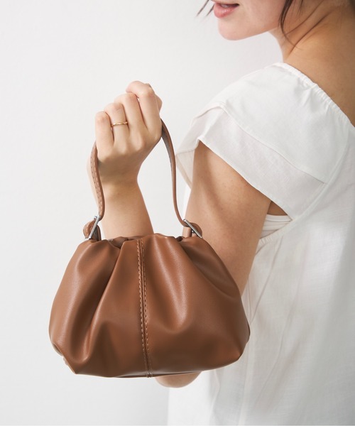 Lunea(ルネア)の「2way巾着ミニバッグ / drawstring 2way mini bag(ハンドバッグ・レディース・ブラウン/アイボリー・FREE)」の5枚目の写真