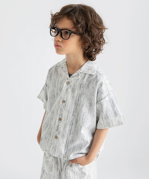 BRANSHES(ブランシェス)の「【タイダイ風】プリント半袖シャツ(シャツ/ブラウス・キッズ・ピンク/グレー・150/140/130/100/90/120/110)」の2枚目の写真