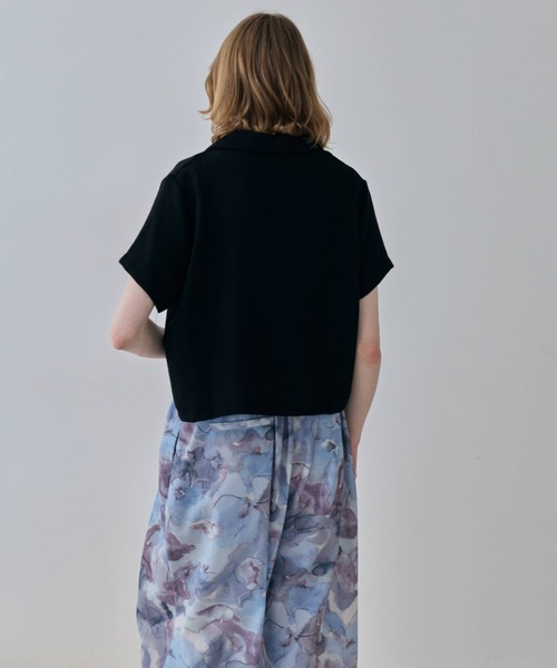 flaeu(フラユ)の「Open Collar Short Shirt(シャツ/ブラウス・レディース・ベージュ/ライトブルー/ブラック・FREE)」の7枚目の写真