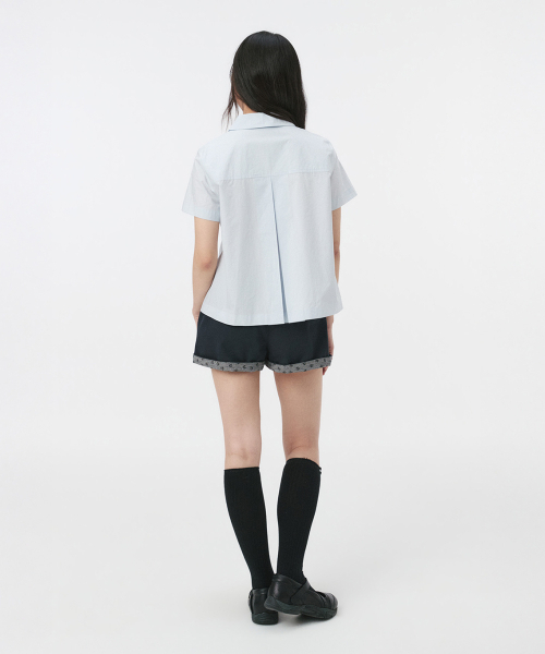 OHESHIO(オヘシオ)の「A-LINE PLEATED POCKET SHIRT, BLUE(シャツ/ブラウス・レディース・その他・FREE)」の4枚目の写真