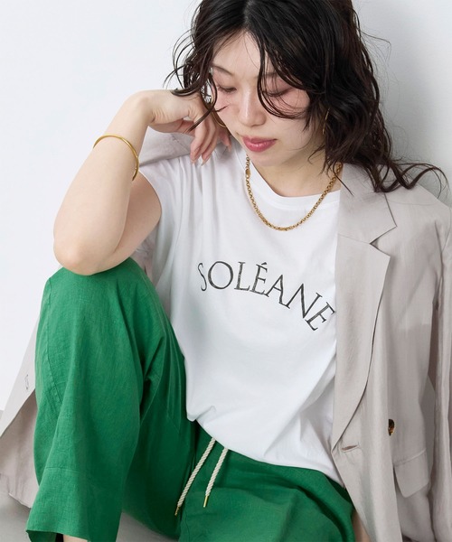 MICA&DEAL（マイカ＆ディール）の「ラメロゴプリントターンバックスリーブTシャツ（Tシャツ/カットソー・レディース・ホワイト/チャコールグレー・FREE）」の14枚目の写真