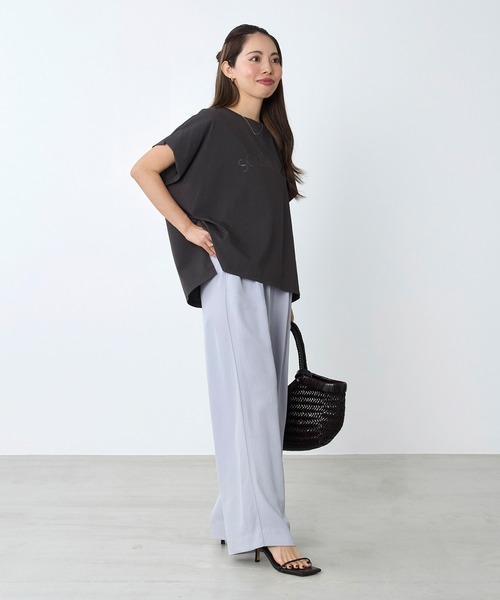 MICA&DEAL（マイカ＆ディール）の「ラメロゴプリントターンバックスリーブTシャツ（Tシャツ/カットソー・レディース・ホワイト/チャコールグレー・FREE）」の9枚目の写真