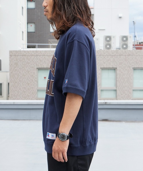 Russell Athletic(ラッセルアスレティック)の「RUSSELL ATHLETIC / ラッセルアスレティック PRO COTTON Jersey Logo T カレッジロゴ ヘビーウェイト 半袖Tシャツ メンズ 秋 秋服 2026年秋冬(Tシャツ/カットソー・メンズ・グレー/ネイビー/ホワイト/アッシュグレー・M/L/XL)」の6枚目の写真