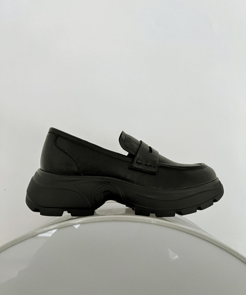 APIED MARCHE（アピエド マルシェ）の「テンセン 牛革 ペニーローファー 6.5cm -PM3025 (2カラー)（ローファー・レディース・ブラック/ブラック×ブラック・22.5cm/23cm/23.5cm/24cm/24.5cm/25cm）」の6枚目の写真