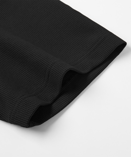 MODE COMMUTER（モードコミューター）の「Waffle S/S Polo Shirt（ポロシャツ・メンズ・ブラック・SMALL/LARGE）」の11枚目の写真