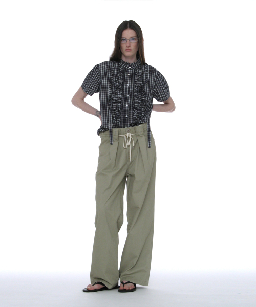 PARTIMENTO WOMEN（パルティメントウィメン）の「スカーフラッフルピンタックブラウス_ネイビーチェック（シャツ/ブラウス・レディース・その他・SMALL/MEDIUM）」の5枚目の写真