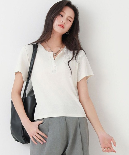 DAY CLOSET(デイ クローゼット)の「【ストレッチ有】程よい抜け感&こなれ見え。半袖 ヘンリーネック リブ Tシャツ レディース(Tシャツ/カットソー・レディース・ブルー系その他/ホワイト/ブラック/ピンク・L/XL/M)」の7枚目の写真