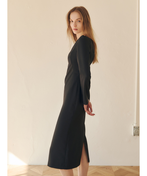 LETQSTUDIO（レチケットスタジオ）の「シルエットドレス、ブラック（ワンピース・レディース・その他・SMALL/MEDIUM）」の3枚目の写真