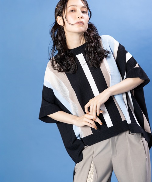 OSMOSIS(オズモーシス)の「ランダムストライプニットプルオーバー(ニット/セーター・レディース・サックスブルー/チャコール/ネイビー・ONE SIZE)」の16枚目の写真