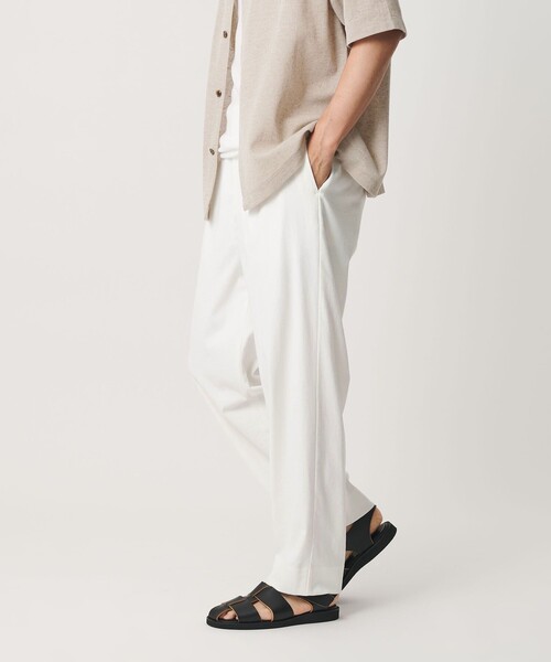 BEAUTY&YOUTH UNITED ARROWS(ビューティーアンドユースユナイテッドアローズ)の「フラックス オックス バルーン イージー パンツ NO.9 ヨコストレッチ 吸水速乾 透け防止(その他パンツ・メンズ・ナチュラル/ホワイト/ブラック・S/XL/L/M)」の2枚目の写真