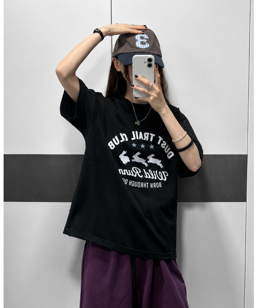 QUTON(ク―トン)の「レバットランナー オーバーサイズ ヘビー 半袖Tシャツ(Tシャツ/カットソー・レディース・ダークオレンジ/バーガンディー/レモンイエロー/ホワイト×ブルー・1/2/3/4)」の6枚目の写真
