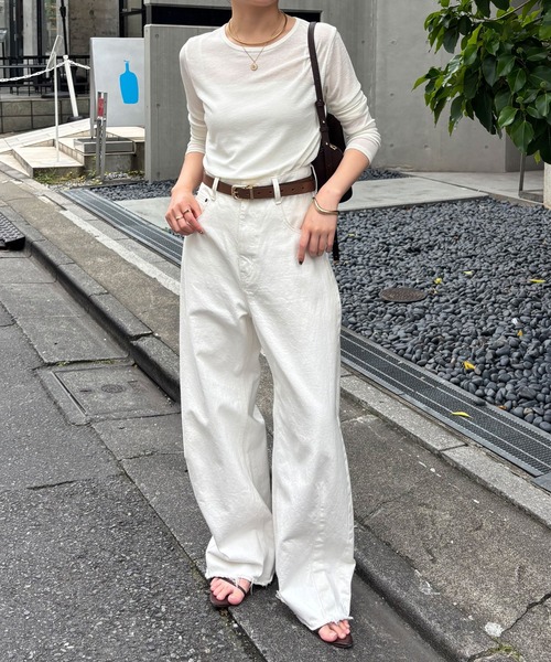 COLLAGE GALLARDAGALANTE(コラージュガリャルダガランテ)の「シアークルーネックロンT/ZOZO限定(Tシャツ/カットソー・レディース・ブラック/ダークブラウン/ホワイト/レッド・FREE)」の6枚目の写真