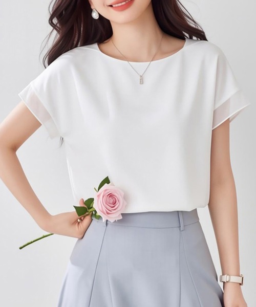 Doux Belle(ドゥーベル)の「ラウンドネック半袖ブラウス(シャツ/ブラウス・レディース・ホワイト/ブルー・MEDIUM/LARGE/X-LARGE)」の4枚目の写真