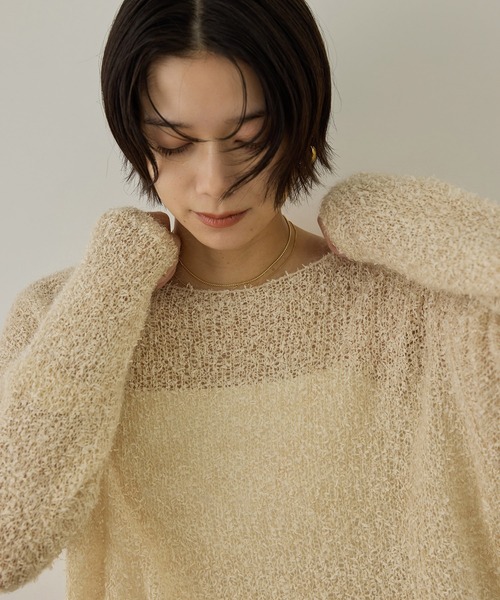 SALON adam et rope'(サロン アダム エ ロペ)の「【WEB限定】モヘア混テープヤーンボートネックプルオーバー(Tシャツ/カットソー・レディース・ベージュ/オフホワイト/ピンク・FREE)」の3枚目の写真
