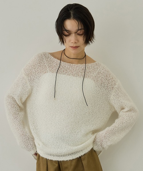 SALON adam et rope'(サロン アダム エ ロペ)の「【WEB限定】モヘア混テープヤーンボートネックプルオーバー(Tシャツ/カットソー・レディース・ベージュ/オフホワイト/ピンク・FREE)」の11枚目の写真