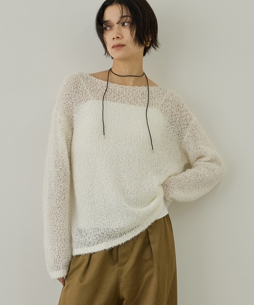 SALON adam et rope'(サロン アダム エ ロペ)の「【WEB限定】モヘア混テープヤーンボートネックプルオーバー(Tシャツ/カットソー・レディース・ベージュ/オフホワイト/ピンク・FREE)」の16枚目の写真