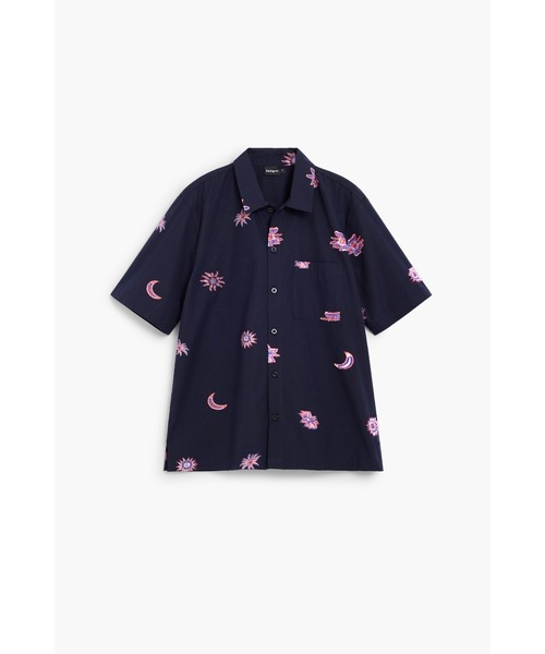 Desigual(デシグアル)の「コズミック モチーフ刺繍 オープンカラー シャツ(シャツ/ブラウス・メンズ・マルチ・S/L/M)」の1枚目の写真