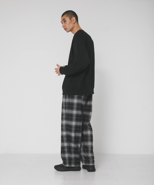 EKAL(エカル)の「ドライスウェットプルオーバー(スウェット・メンズ・イエロー/ブルー/グレー/ブラック・LARGE/MEDIUM)」の13枚目の写真