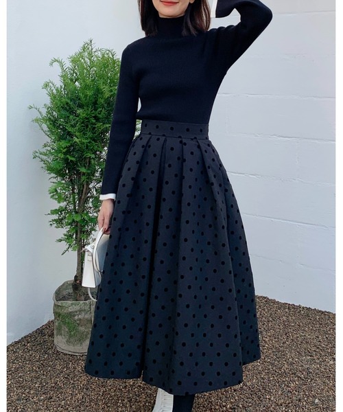 BIRTHDAY BASH（バースデイバッシュ）の「DOT VOLUME SKIRT(ドットボリュームタックフレアスカート)（スカート・レディース・ブラック・LARGE/SMALL）」の9枚目の写真