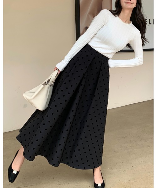 BIRTHDAY BASH（バースデイバッシュ）の「DOT VOLUME SKIRT(ドットボリュームタックフレアスカート)（スカート・レディース・ブラック・LARGE/SMALL）」の11枚目の写真
