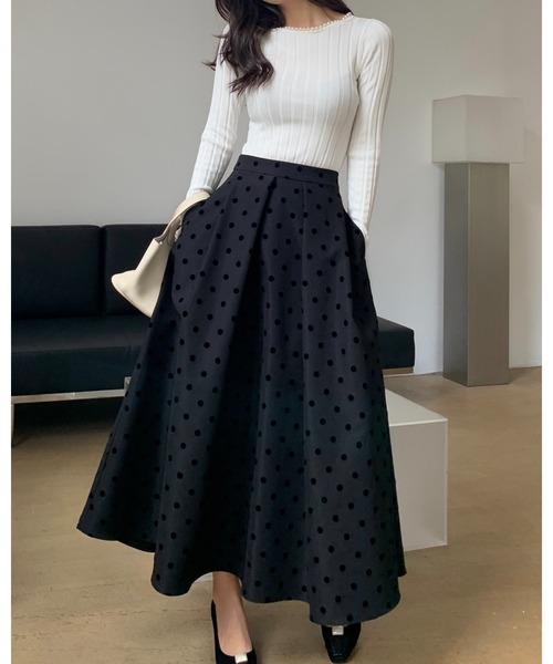 BIRTHDAY BASH（バースデイバッシュ）の「DOT VOLUME SKIRT(ドットボリュームタックフレアスカート)（スカート・レディース・ブラック・LARGE/SMALL）」の12枚目の写真
