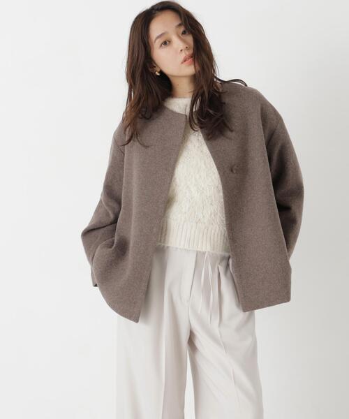 NATURAL BEAUTY BASIC(ナチュラルビューティーベーシック)の「<EC限定カラー:イエロー>カシミヤブレンドハーフコート(その他アウター・レディース・ブラック/イエロー/ブルー/ベージュ/ブラウン・MEDIUM/SMALL/LARGE)」の3枚目の写真