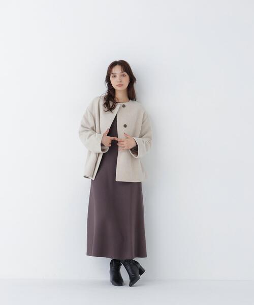NATURAL BEAUTY BASIC(ナチュラルビューティーベーシック)の「<EC限定カラー:イエロー>カシミヤブレンドハーフコート(その他アウター・レディース・ブラック/イエロー/ブルー/ベージュ/ブラウン・MEDIUM/SMALL/LARGE)」の14枚目の写真