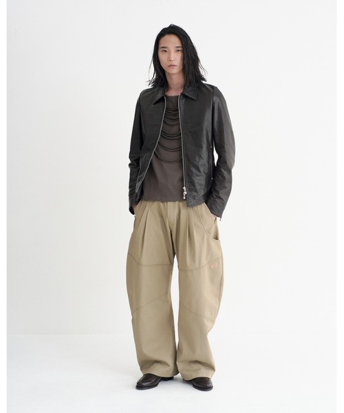 NVRFRGT（ネヴァーフォーゲット）の「Dickies×NVRFRGT DOUBLE KNEE CURVED LEG UTILITY WORK PANTS（チノパンツ・メンズ・ブラウン/ブラック/ダークグレー/カーキ・3/1/4/2）」の7枚目の写真