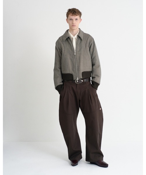 NVRFRGT（ネヴァーフォーゲット）の「Dickies×NVRFRGT DOUBLE KNEE CURVED LEG UTILITY WORK PANTS（チノパンツ・メンズ・ブラウン/ブラック/ダークグレー/カーキ・3/1/4/2）」の8枚目の写真