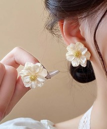 カメリアフラワー アクリルピアス