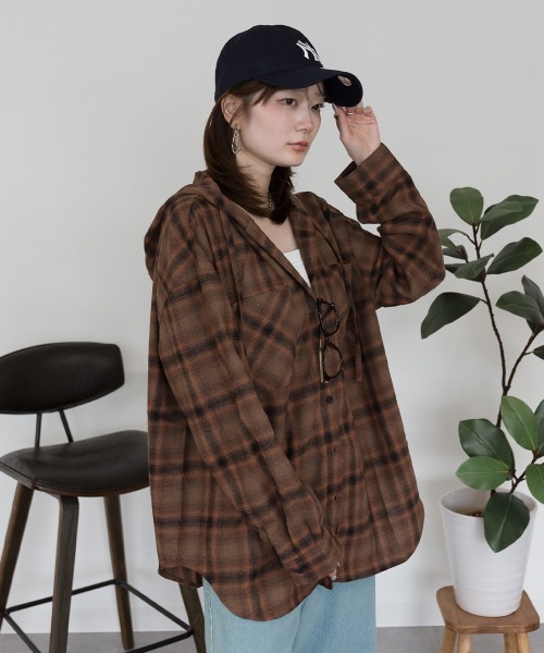 RCD(アールシーディー)の「フードチェックシャツ(シャツ/ブラウス・レディース・ライトブラウン/ブラック/オフホワイト/ブルー系その他・FREE)」の15枚目の写真