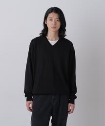 YLEVE / HIGH TWIST FINE WOOL V-NECK PULLOVER