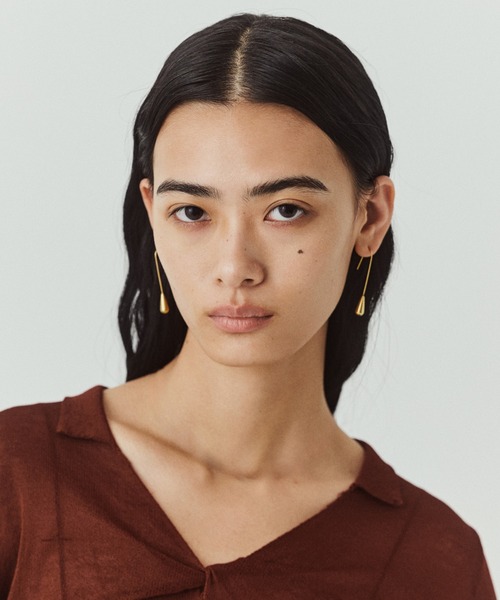 kiehtova（キエトヴァ）の「【kiehtova】DEW SHAPE LONG PIERCE/デュー シェイプ ロング ピアス KT41（ピアス（両耳用）・レディース・シルバー/ゴールド・FREE）」の5枚目の写真