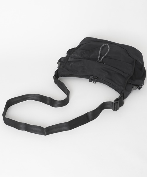 THE GOODLAND MARKET(ザグッドランドマーケット)の「F/CE. TWILL 2 WAY SHOULDER TOTE(ショルダーバッグ・メンズ・ベージュ/ブラック・FREE)」の11枚目の写真