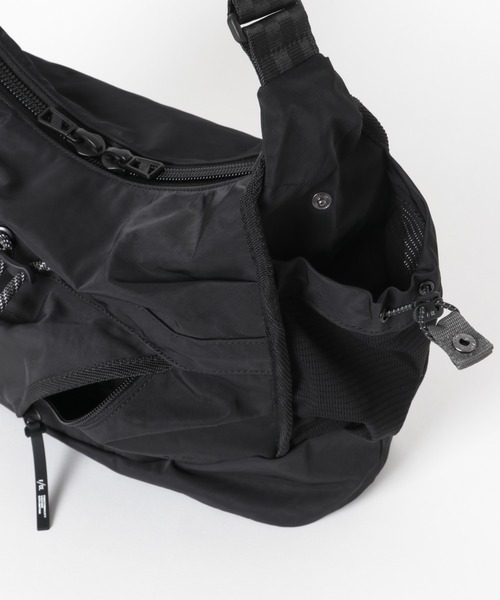 THE GOODLAND MARKET(ザグッドランドマーケット)の「F/CE. TWILL 2 WAY SHOULDER TOTE(ショルダーバッグ・メンズ・ベージュ/ブラック・FREE)」の13枚目の写真