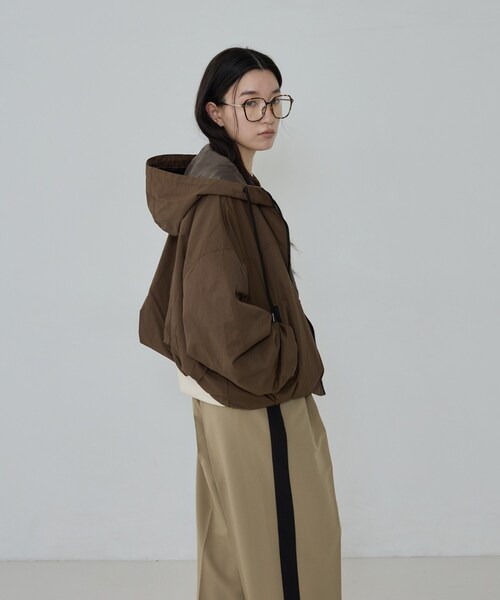 GALLEST（ギャレスト）の「ツイルフーディブルゾン（ブルゾン・レディース・カーキ系3/ブラック系4・38）」の17枚目の写真