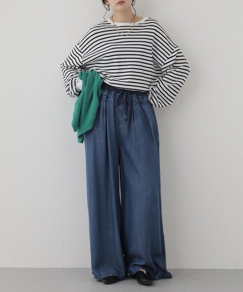 EGLANTINE(エグランティーヌ)の「EGLANTINE セルロースダンガリーパンツ(デニムパンツ・レディース・ブルー/インディゴブルー・38)」の3枚目の写真