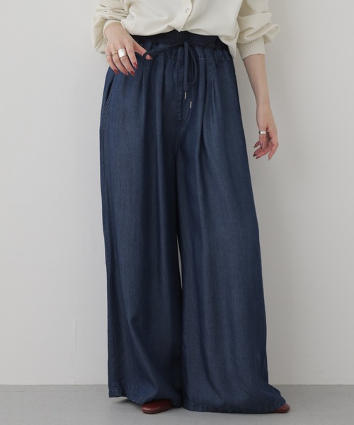 EGLANTINE(エグランティーヌ)の「EGLANTINE セルロースダンガリーパンツ(デニムパンツ・レディース・ブルー/インディゴブルー・38)」の17枚目の写真