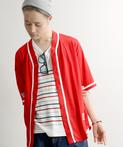 WEGO(ウィゴー)の「WEGO/カットベースボールシャツ(シャツ/ブラウス・メンズ・ホワイト系その他/レッド/ブラック/ブラック系その他/その他1/ネイビー/ホワイト/グリーン・LARGE/MEDIUM)」の1枚目の写真