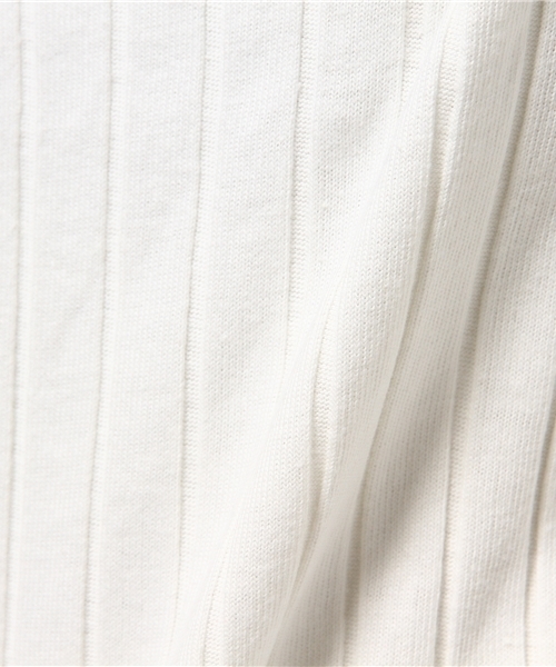 earth music&ecology(アースミュージックアンドエコロジー)の「ワイドリブ半袖プルオーバー(Tシャツ/カットソー・レディース・ネイビー/オフホワイト/ブラック/カーキ・MEDIUM/SMALL)」の9枚目の写真