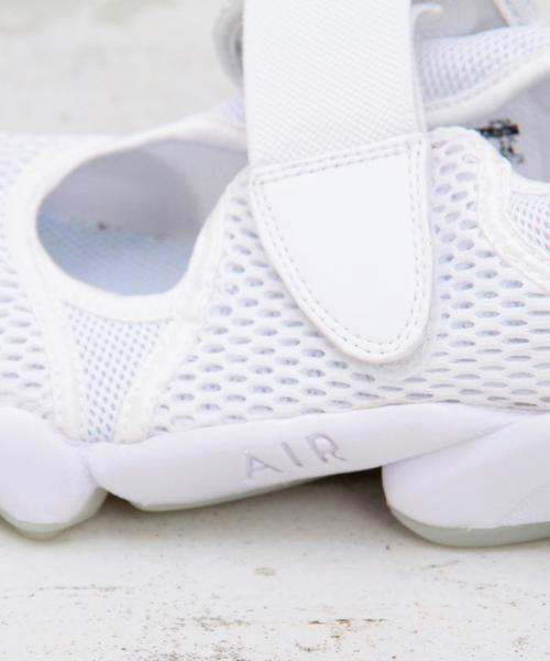 NIKE(ナイキ)の「<NIKE(ナイキ)>∵WOMENS RIFT BREEZE スニーカー◆(スニーカー・レディース・ホワイト・24cm/26cm/23cm/25cm)」の7枚目の写真