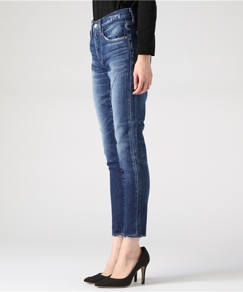 MOUSSY（マウジー）の「iSKO COMFORT Madeline SKINNY（デニムパンツ・レディース・ブルー・24inch/23inch/26inch/27inch/25inch）」の3枚目の写真